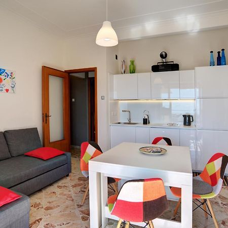 Top Floor Aparthotel Bentivoglio Catania Bagian luar foto