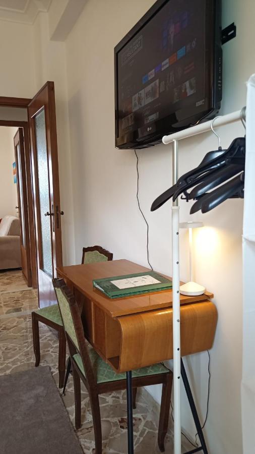 Top Floor Aparthotel Bentivoglio Catania Bagian luar foto