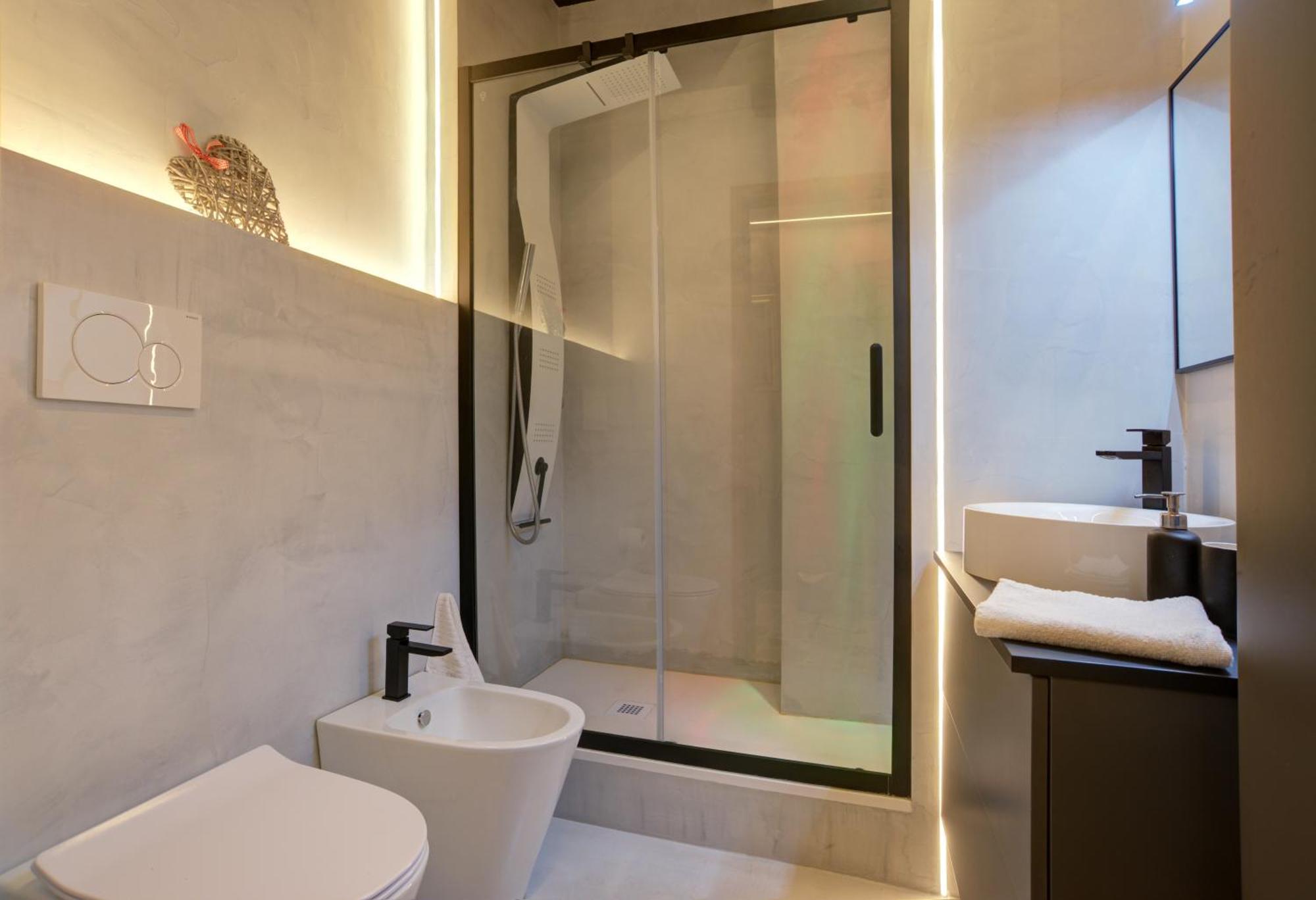 Top Floor Aparthotel Bentivoglio Catania Bagian luar foto