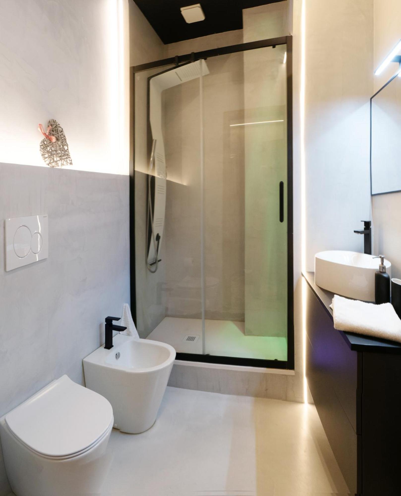 Top Floor Aparthotel Bentivoglio Catania Bagian luar foto